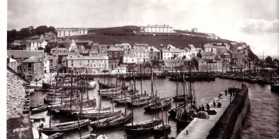 history photo of the harbour